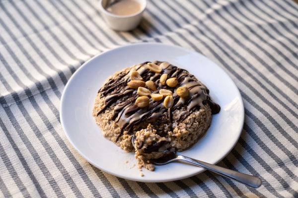 Chilled Oatmeal im Snickers Style – Löwenanteil